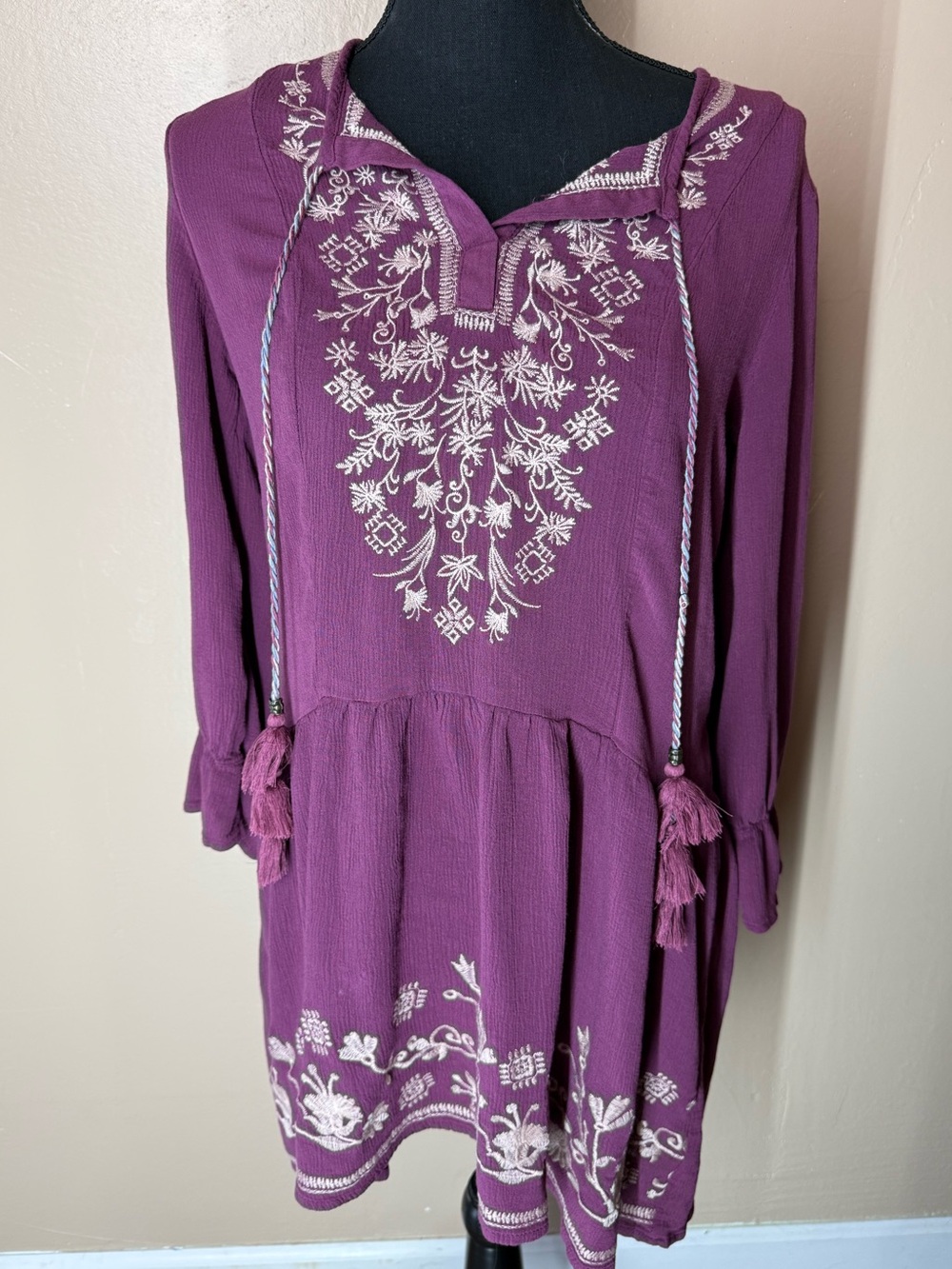 Knox Rose Plum Purple Floral Embroidered Lace Back Peasant Tassel Dress Small